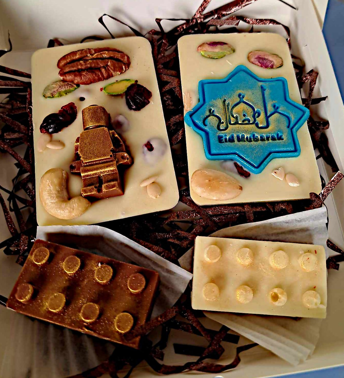 Halal Mixed Fruit and Nut Chocolate Gift Box