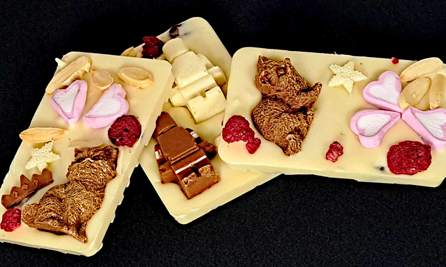 Halal Mixed Fruit and Nut Chocolate Gift Box